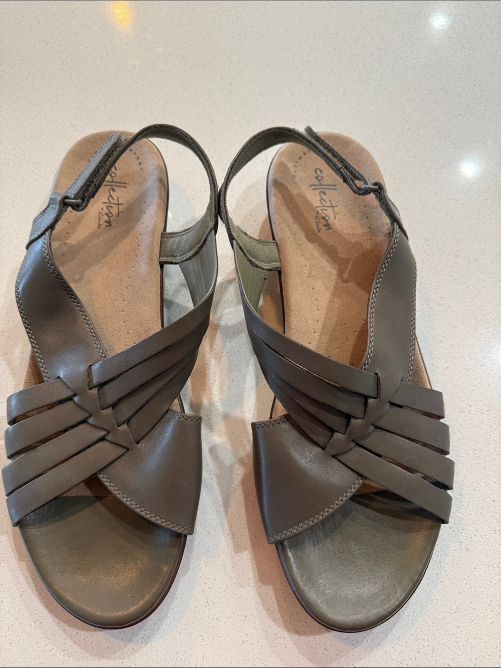 Women's Clarks Collection Olive Leather Slingback Sandals Size 11
